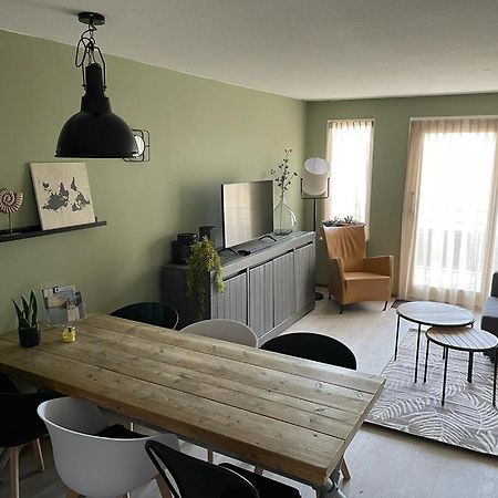 Appartement Senang, Resort Amelander Kaap Hollum  Buitenkant foto