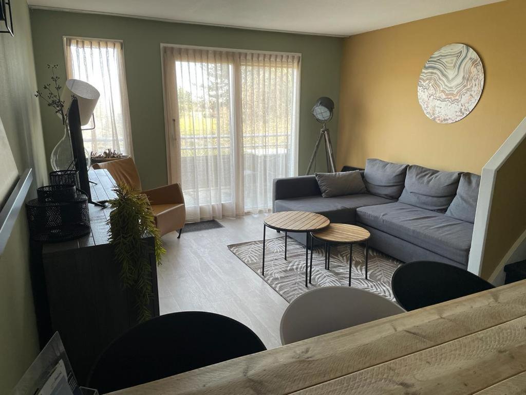 Appartement Senang, Resort Amelander Kaap Hollum  Buitenkant foto